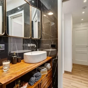 Bagno moderno dell’appartamento Roma in Relax Two Rooms Fabrizia a Roma