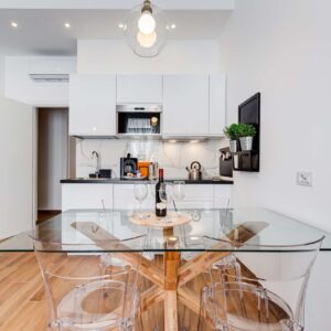 Cucina attrezzata dell’appartamento Roma in Relax Two Rooms Fabrizia a Roma